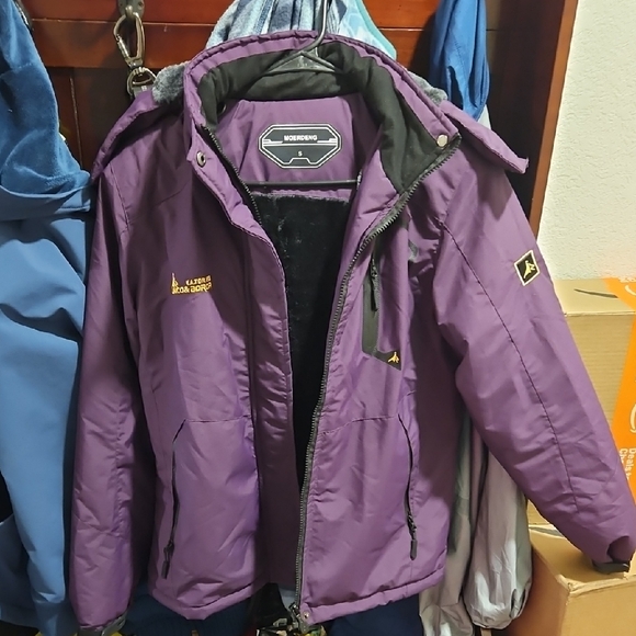 Women's Purple Ski & Snow Jacket - Picture 3 of 8